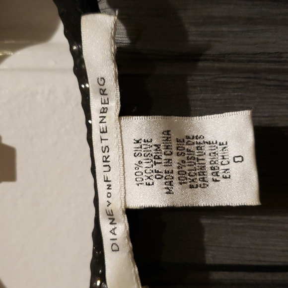 DIANE von FURSTENBERG black silk dress - Picture 4 of 6